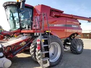 2015 Case IH 8240