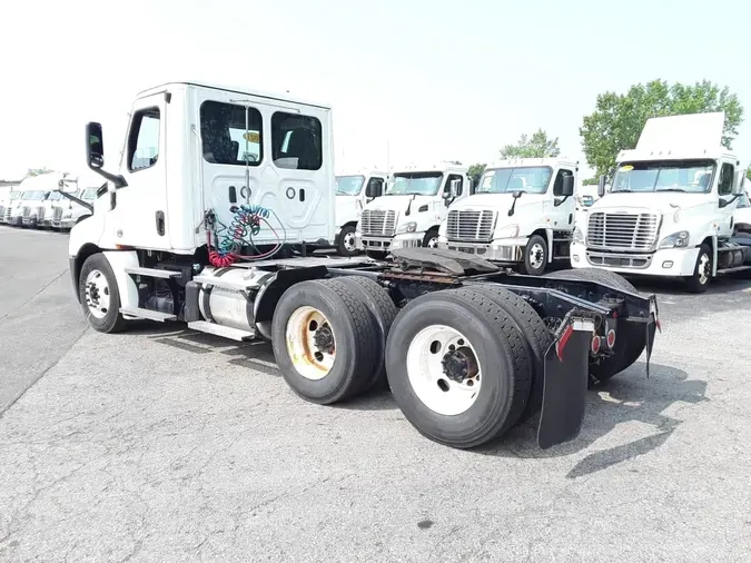 2021 FREIGHTLINER NEW CASCADIA PX12664