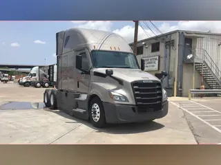 2024 Freightliner Cascadia
