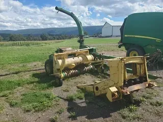 1994 John Deere 3950