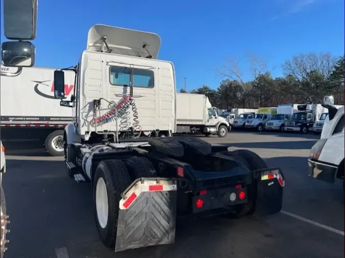 2019 VOLVO VNR42T 300