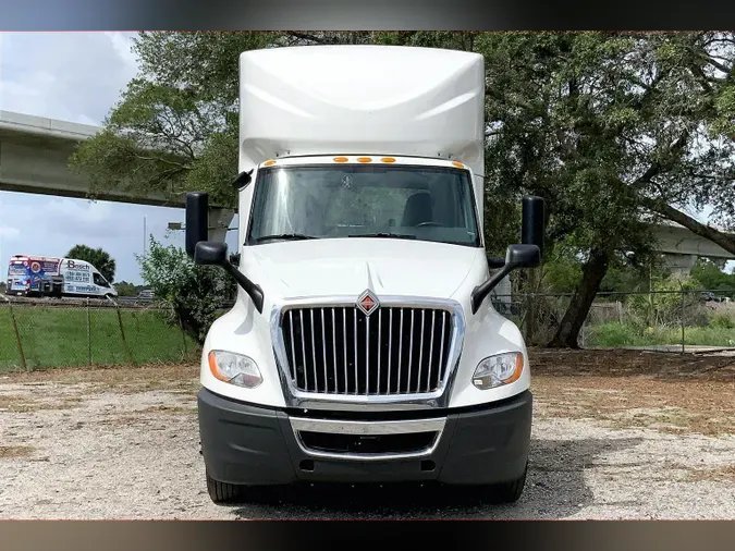 2021 INT LT625 6x4