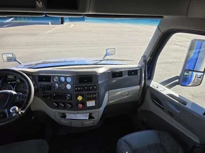 2020 PETERBILT 579