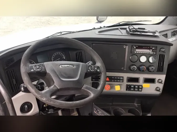2021 Freightliner Cascadia 1263981249b5203d0311ecf9b77de4f08b1
