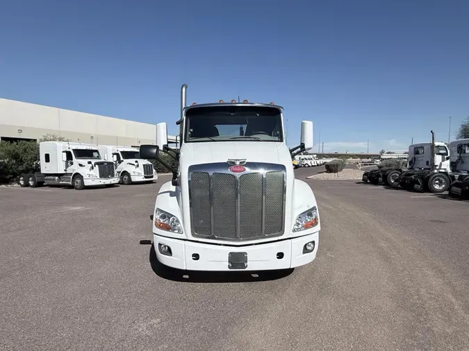2018 Peterbilt 5793985182843b96878b536453ca1b237bf
