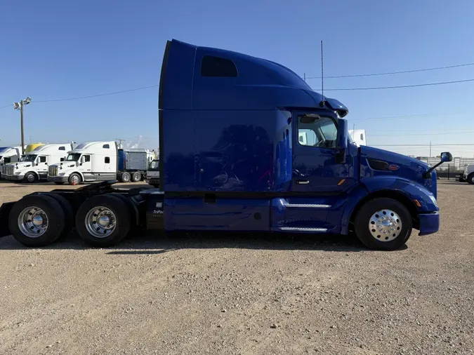 2022 Peterbilt 579