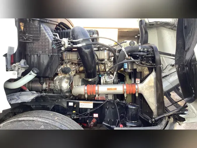 2022 Freightliner Cascadia 126