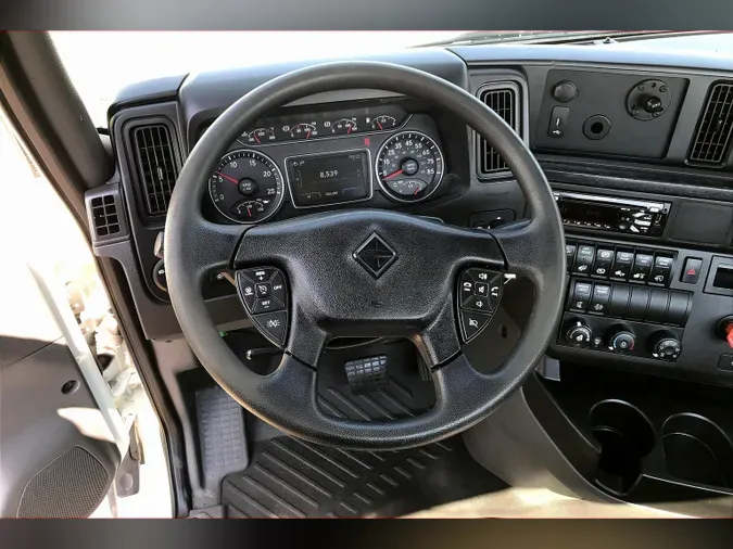 2021 INT LT625 6x4