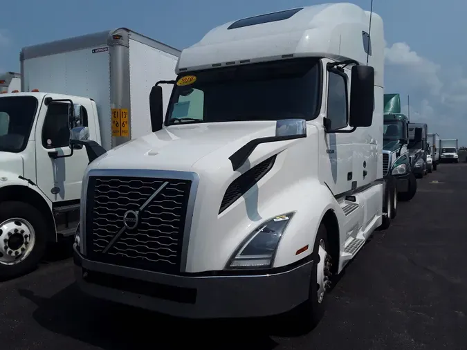 2019 VOLVO VNL64T-760