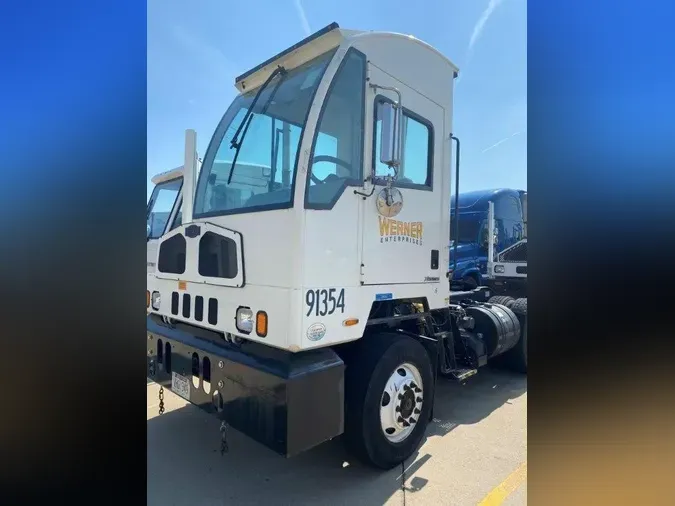 2017 AUTOCAR XSPOTTER ACTT3991451cf4c0ec8e26492b691f566955