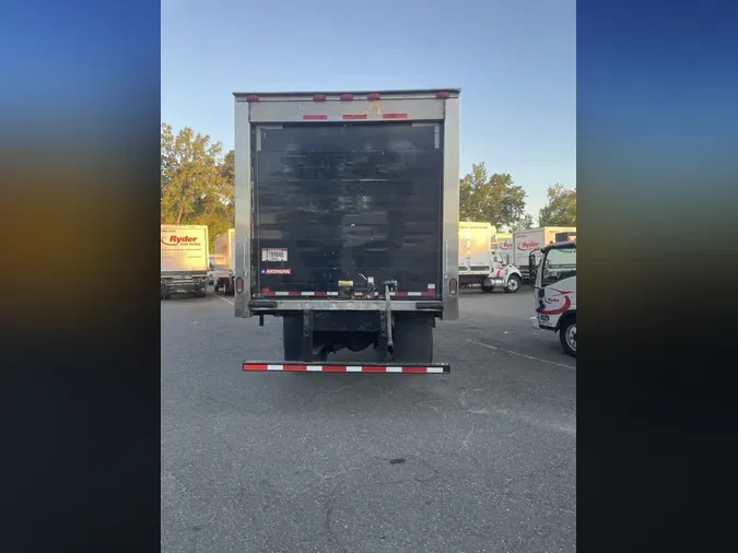 2019 FREIGHTLINER/MERCEDES M2 106