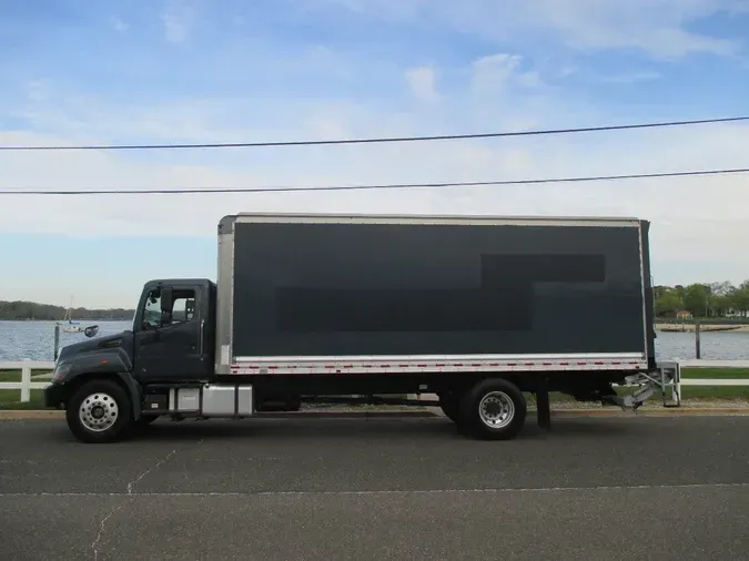 2020 HINO 268