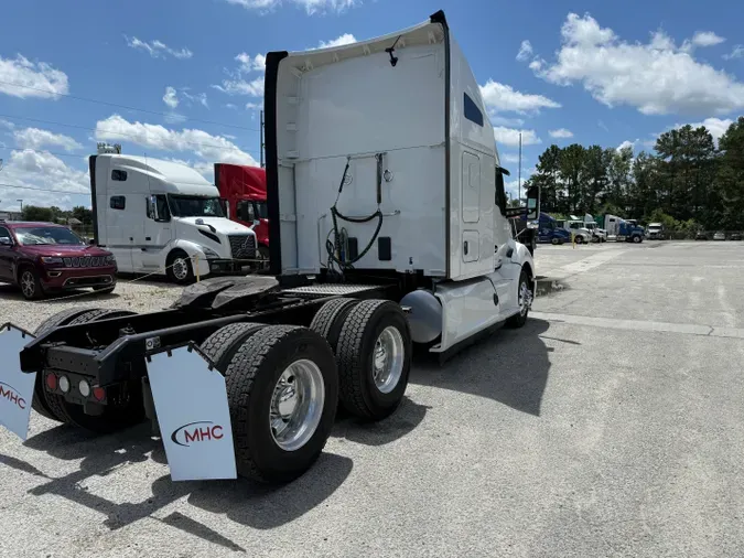 2020 Kenworth T680