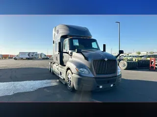 2022 International LT625