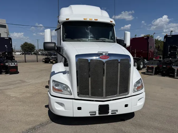 2022 Peterbilt 579