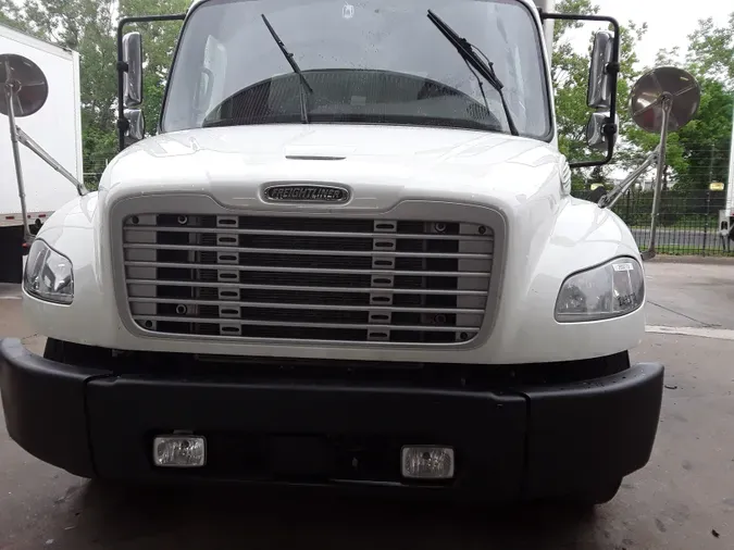 2020 FREIGHTLINER/MERCEDES M2 106