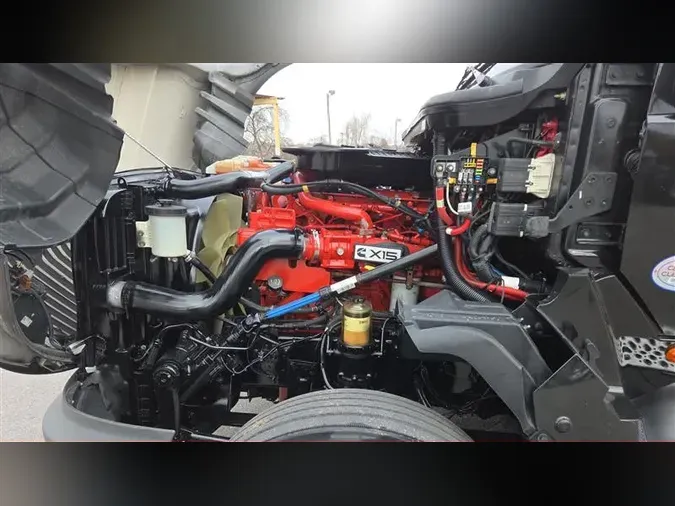 2022 INTERNATIONAL LT