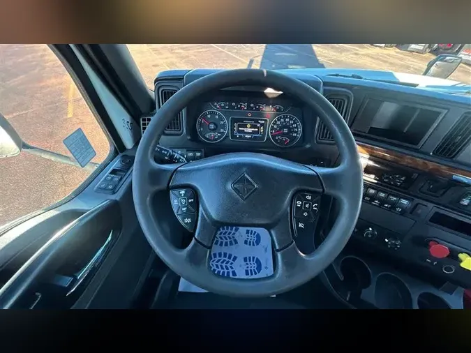 2020 INTERNATIONAL RH613