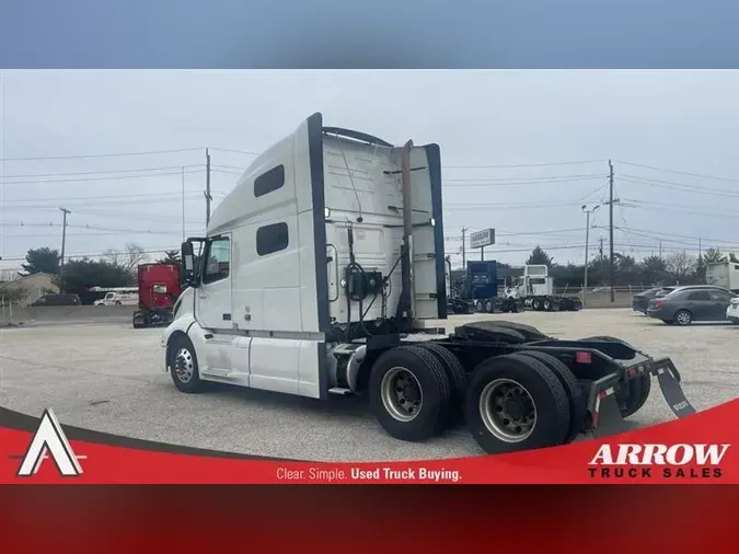 2020 VOLVO VNL760