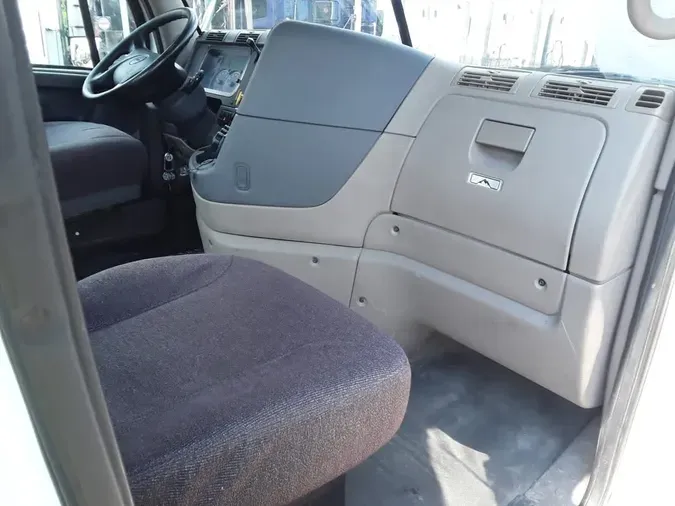 2019 FREIGHTLINER CASCADIA 125