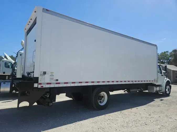 2016 FREIGHTLINER/MERCEDES M2 106