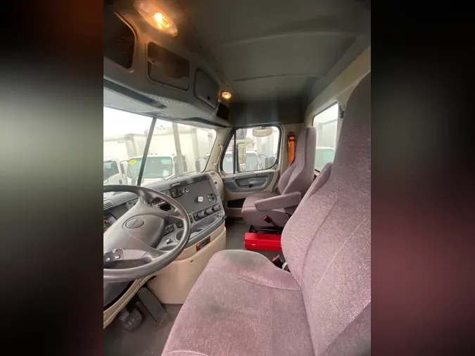 2017 FREIGHTLINER/MERCEDES CASCADIA 125