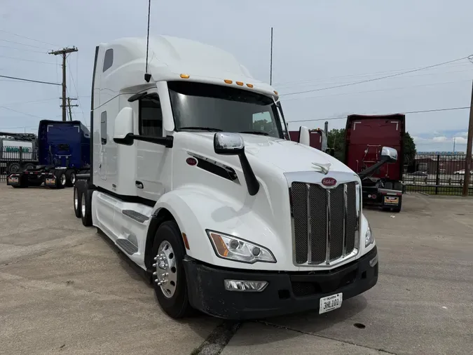 2023 Peterbilt 579
