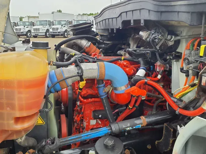 2020 NAVISTAR INTERNATIONAL MV607 (4X2)