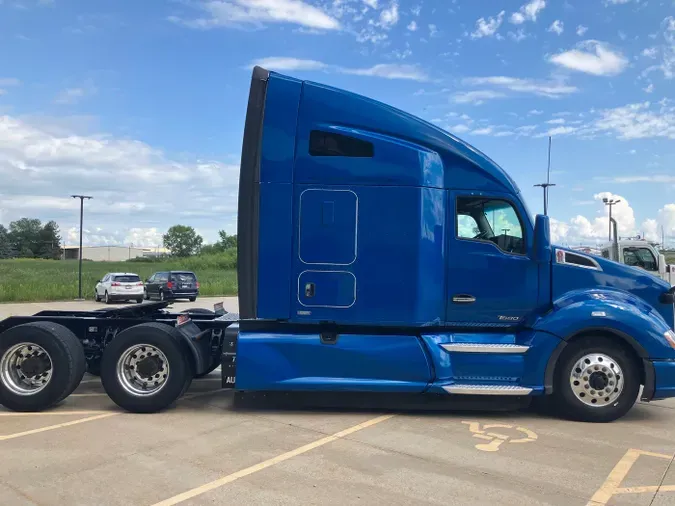 2019 Kenworth T680