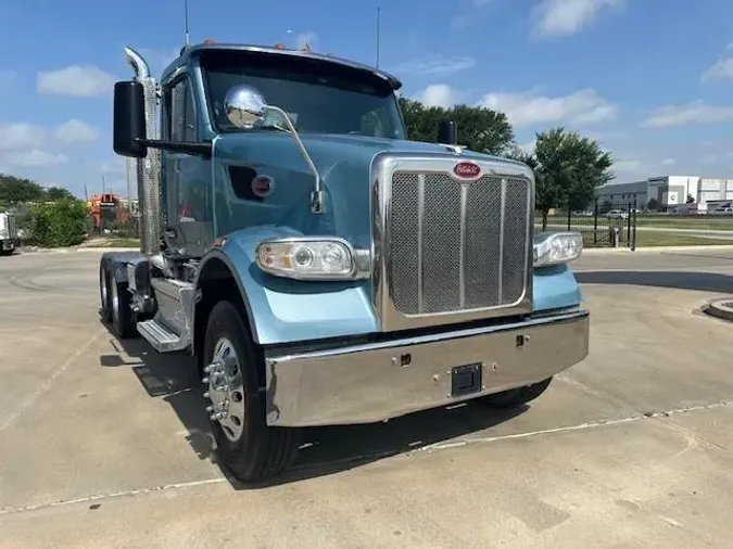 2022 Peterbilt 567