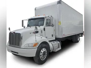 2020 Peterbilt 337