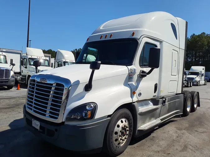 2019 FREIGHTLINER/MERCEDES CASCADIA 125