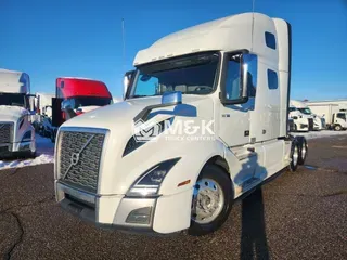 2024 VOLVO VNL64T760