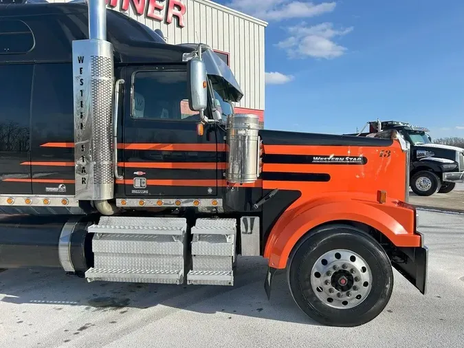 2018 Western Star 4900 EX Sleeper