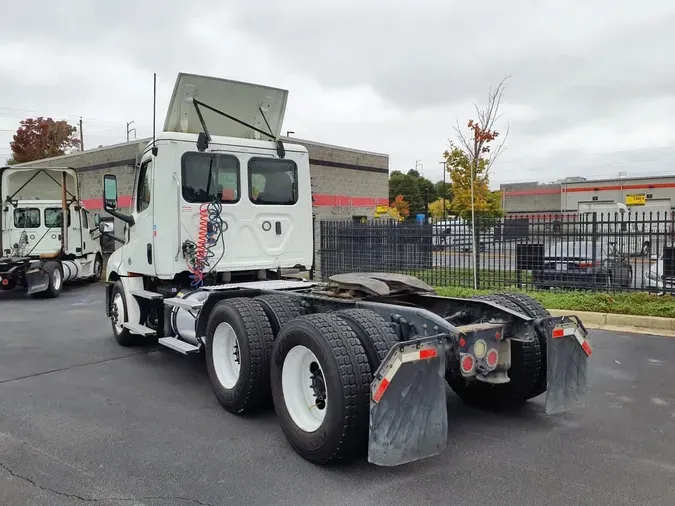 2020 FREIGHTLINER/MERCEDES NEW CASCADIA PX12664