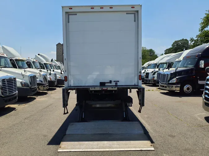 2019 FREIGHTLINER/MERCEDES M2 106