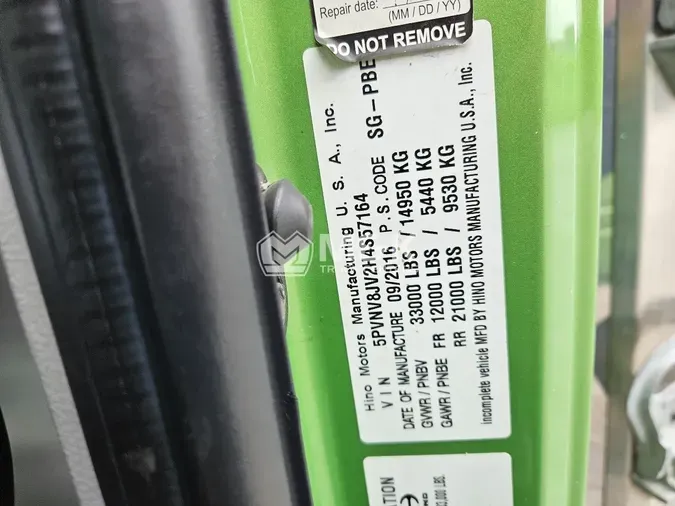 2017 HINO 338 Reefer