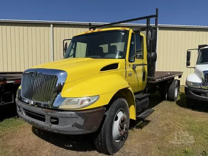 2004 INTERNATIONAL DURASTAR 430039c1b2967cf9d5c01dac8ffc25a556dc