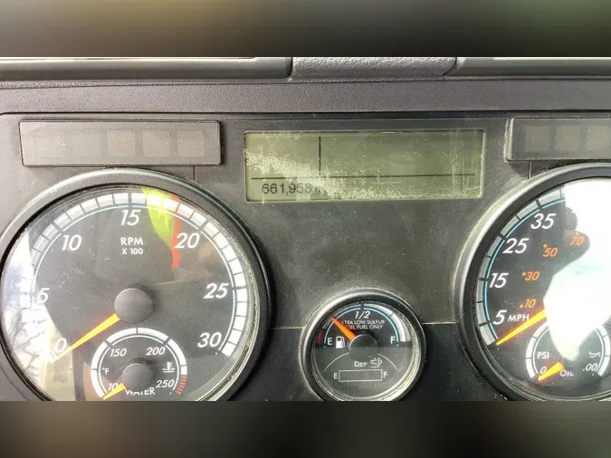 2019 Freightliner Cascadia 125