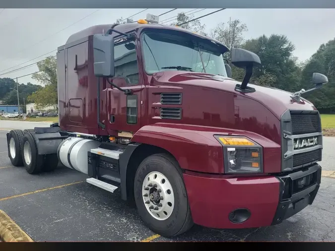 2020 MACK TRUCKS, INC. ANTHEM 64T