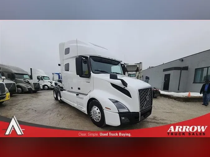 2021 VOLVO VNL64T760