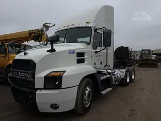 2019 MACK ANTHEM 64T