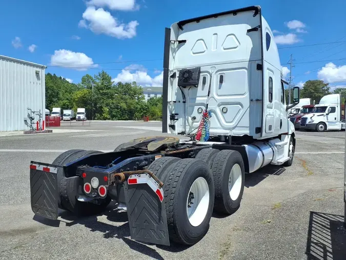 2020 FREIGHTLINER NEW CASCADIA PX12664