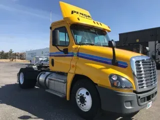 2016 FREIGHTLINER X12542ST