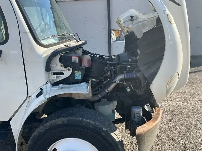 2019 Freightliner M2