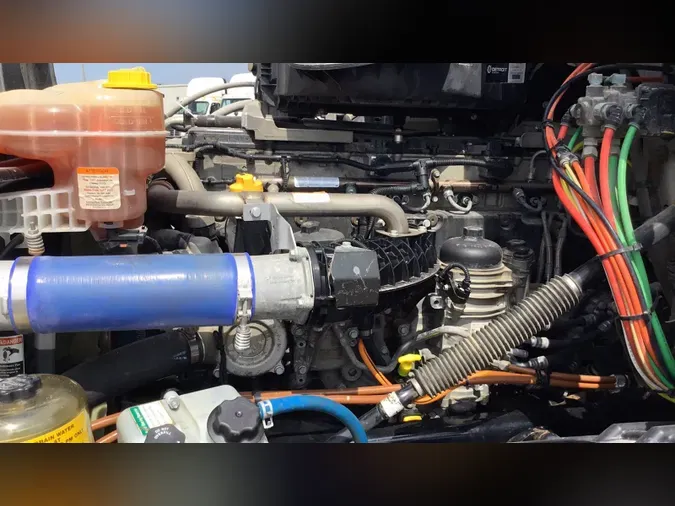 2020 Freightliner Cascadia 12639df5b51d87f290cf1503d7a38b92850