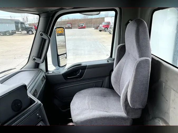 2021 INT LT625 6x439dfbcc2468a903974ab8ed18095b2b3