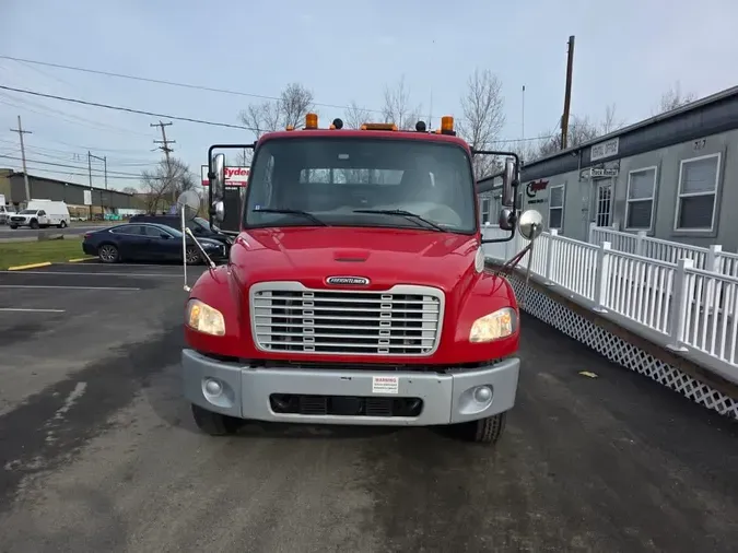 2020 FREIGHTLINER/MERCEDES M2 106