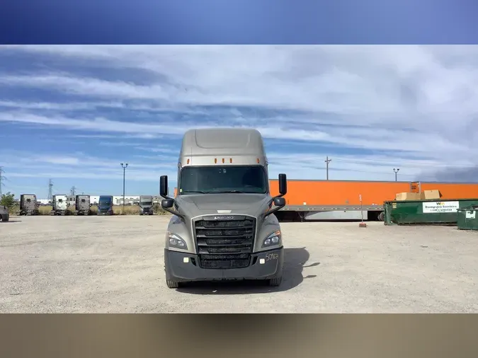 2020 Freightliner Cascadia