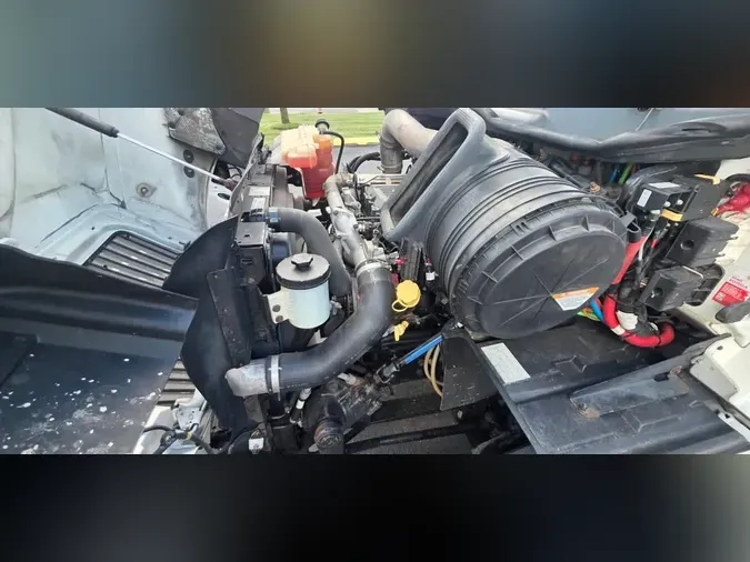 2019 NAVISTAR INTERNATIONAL RH613 DAYCAB S/A